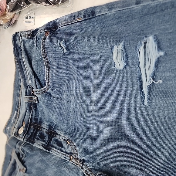 [Old Navy] Mid-Rise Buttom-Fly Slouchy Taper Ripped Non-Stretch Ankle Jeans - Picture 8 of 14